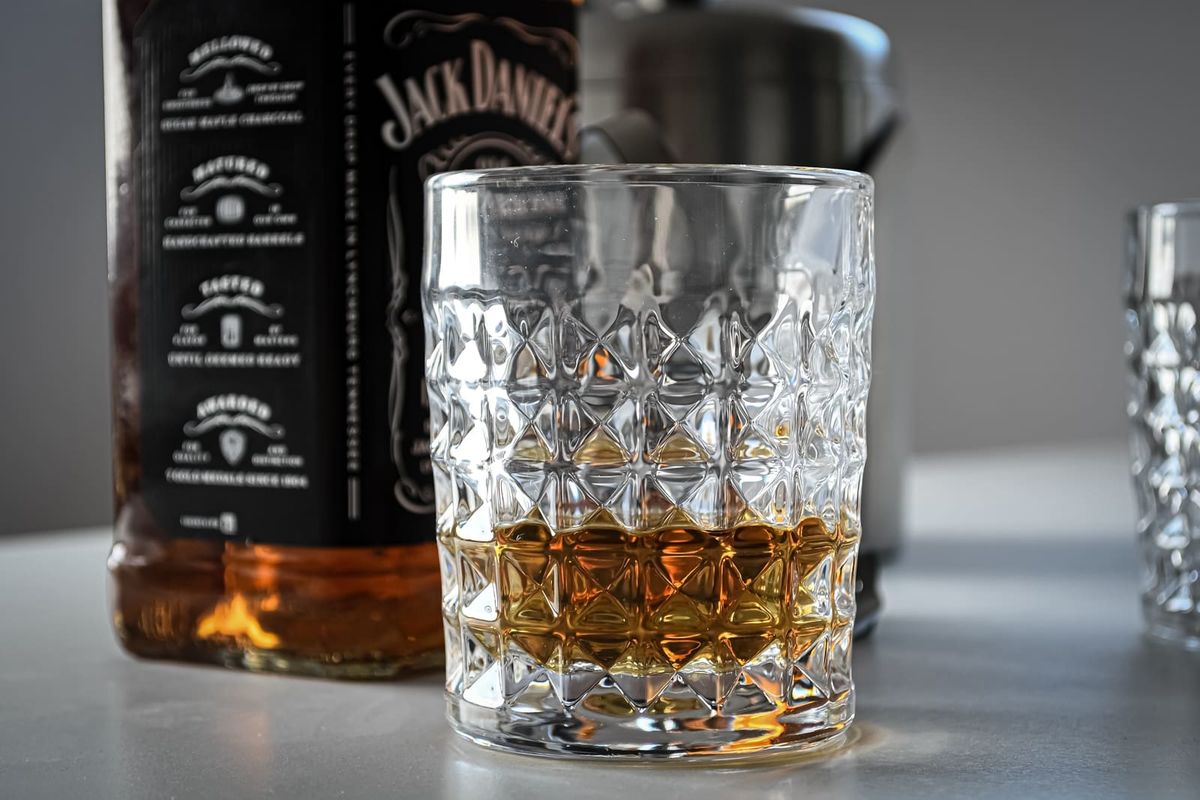 Құл туралы порно оқыңыз